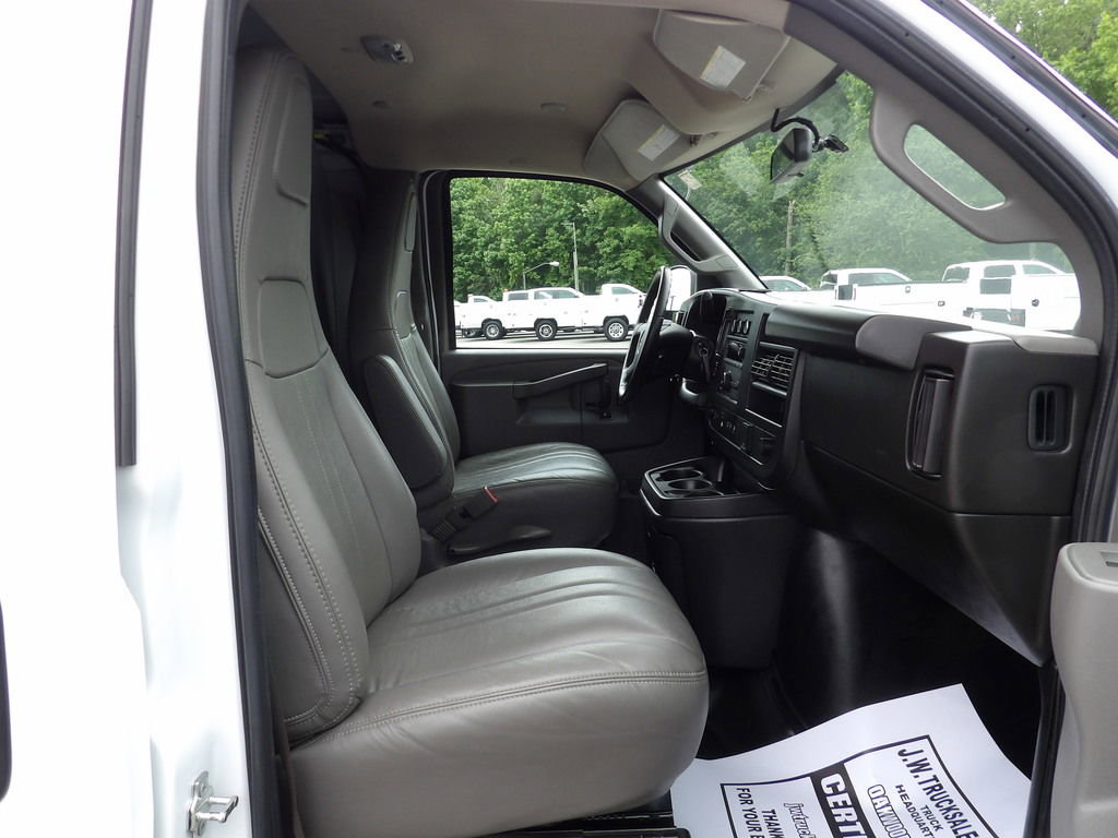 Used 2023 Chevrolet Express 2500 Extended w/ Driver Convenience Package RWD image 32