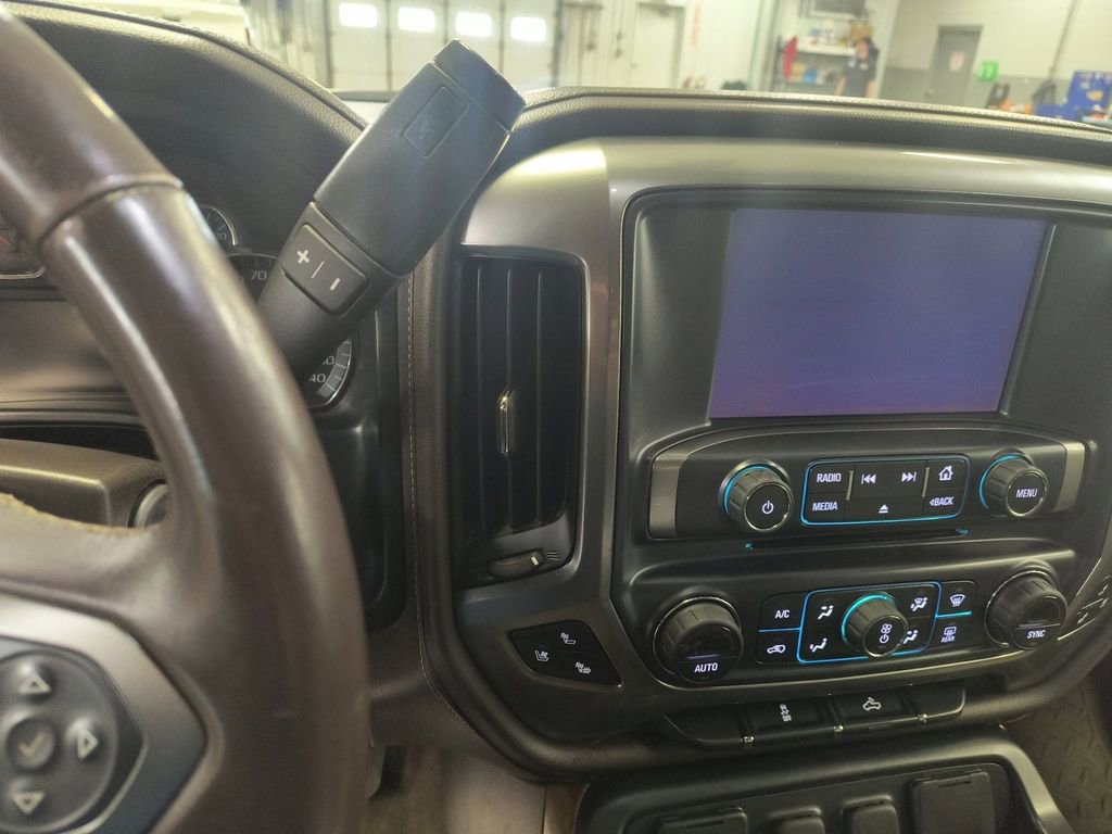 Used 2018 Chevrolet Silverado 1500 LTZ w/ Sport Package image 15