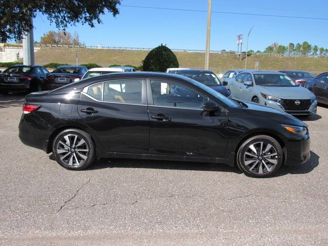 New 2025 Nissan Sentra SV w/ SV Premium Package image 2