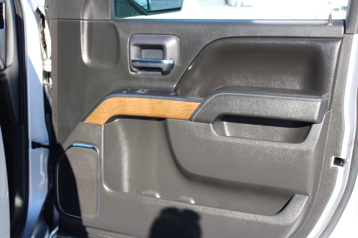 Used 2015 Chevrolet Silverado 1500 LTZ w/ LPO, Black Pack image 20