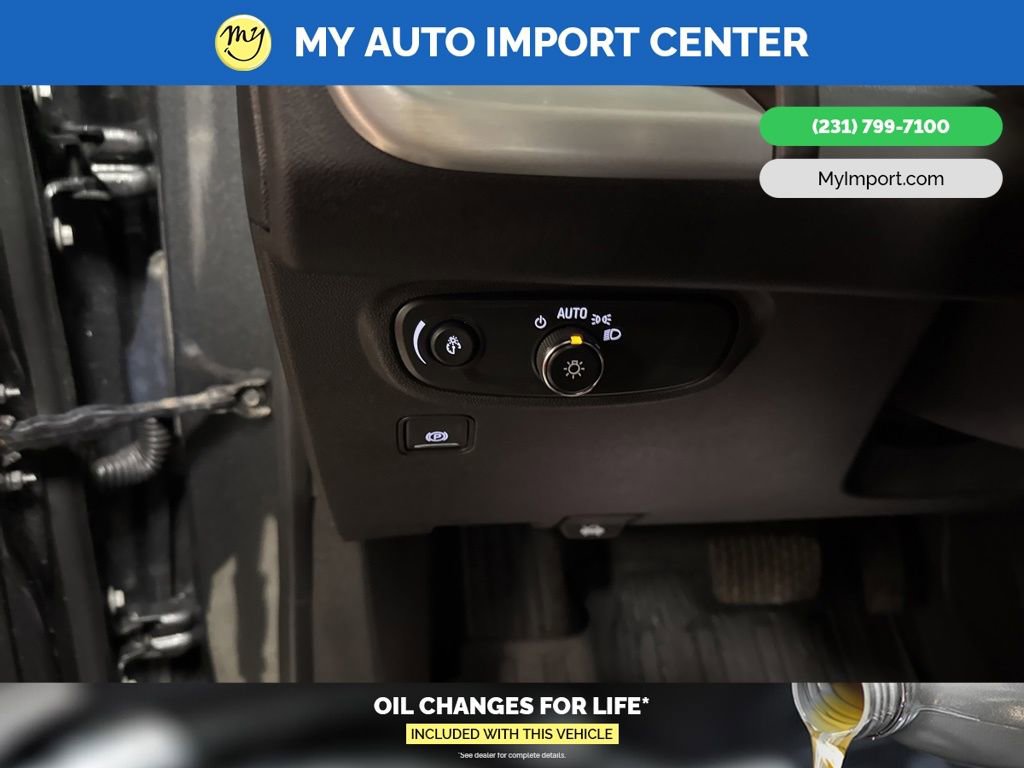 Used 2021 GMC Terrain SLE w/ Driver Convenience Package image 15