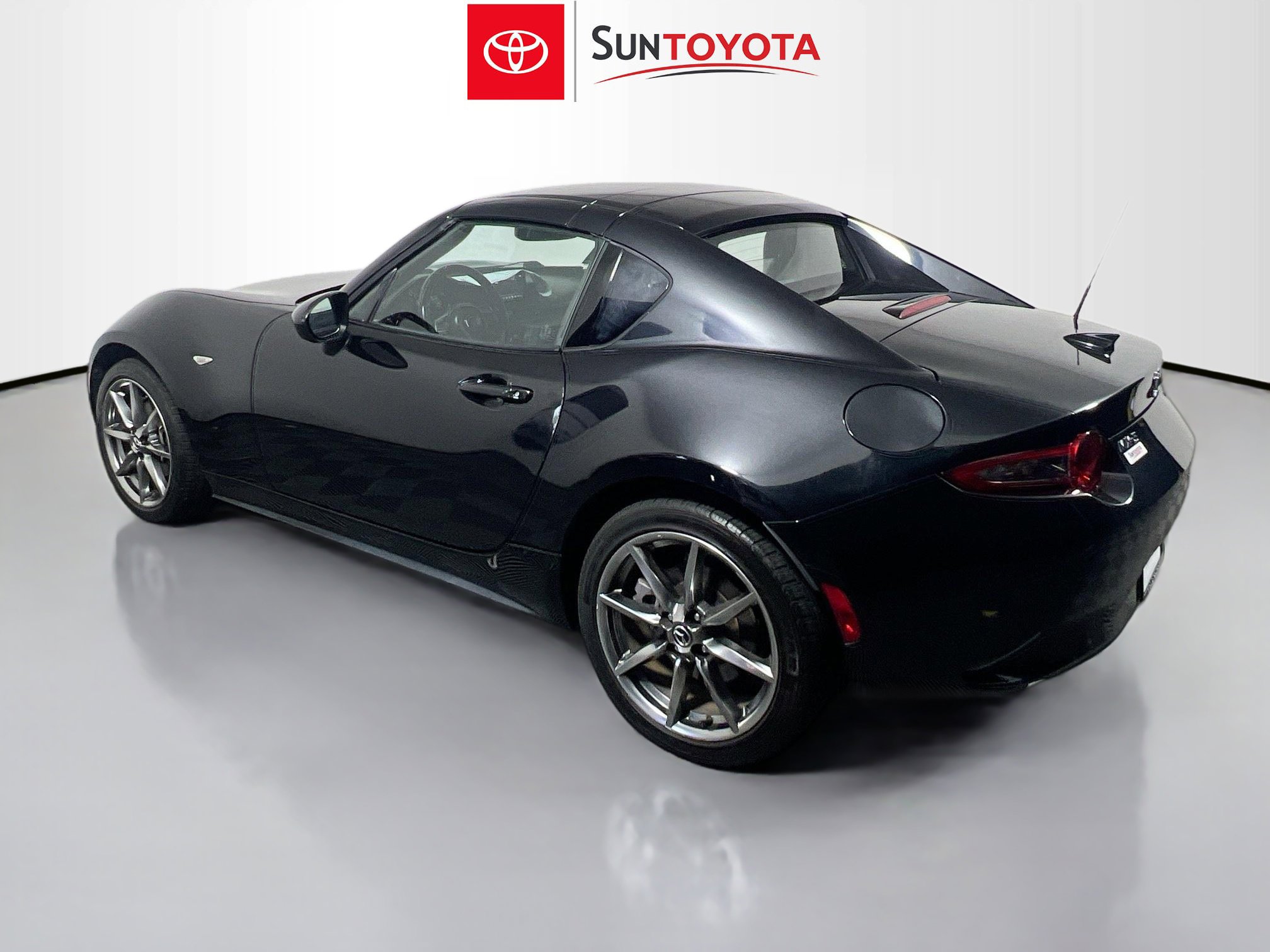 Used 2023 MAZDA MX-5 Miata Grand Touring RWD image 6