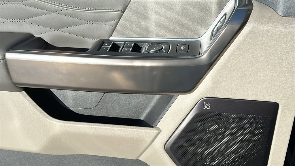 New 2026 Ford F250 Platinum w/ Platinum Plus Package image 22