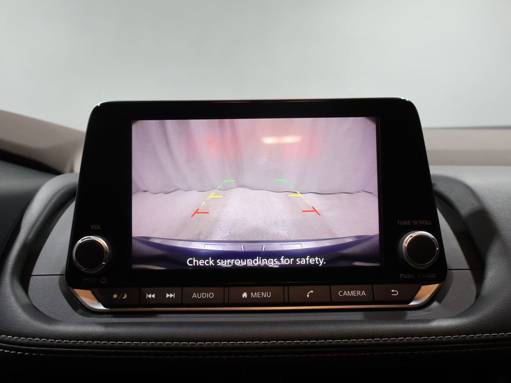 Used 2022 Nissan Rogue SV image 27