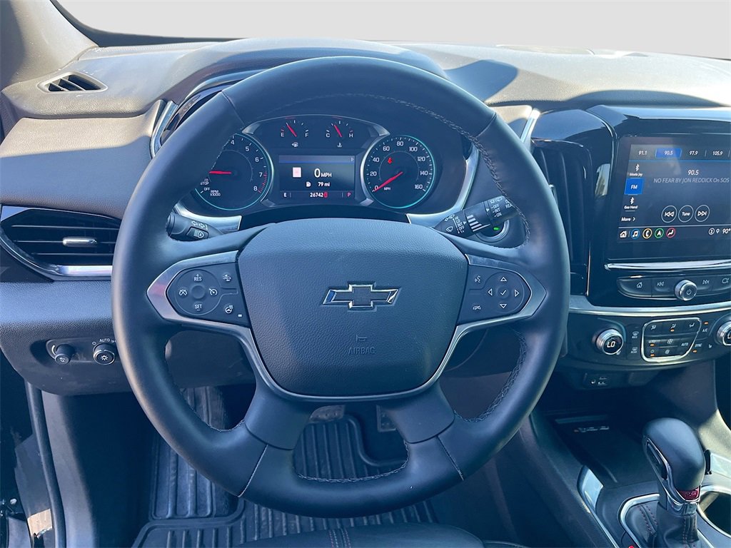 Used 2023 Chevrolet Traverse RS image 11