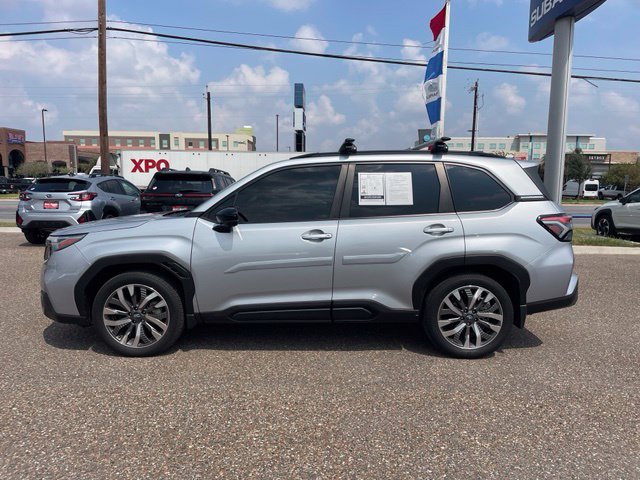Used 2025 Subaru Forester Touring AWD/4WD image 5
