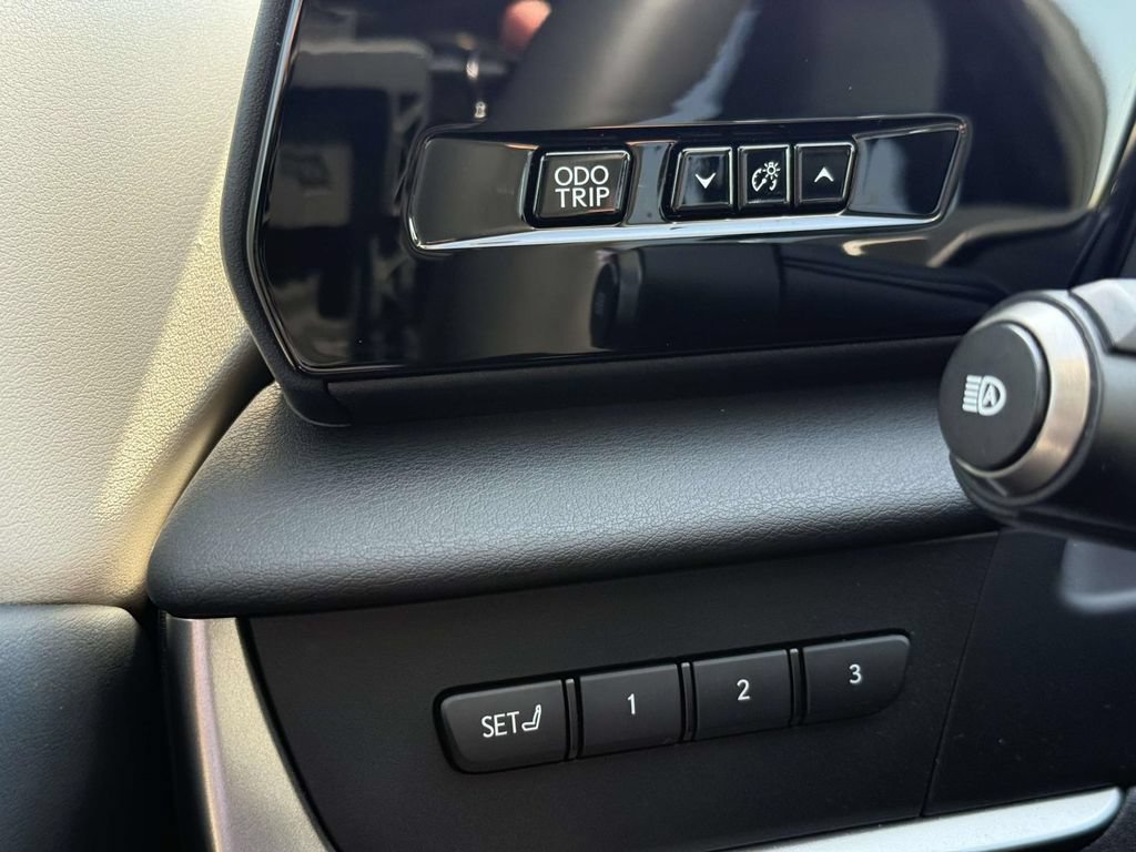 Used 2023 Lexus RZ 450e Premium w/ Technology Package AWD/4WD image 23