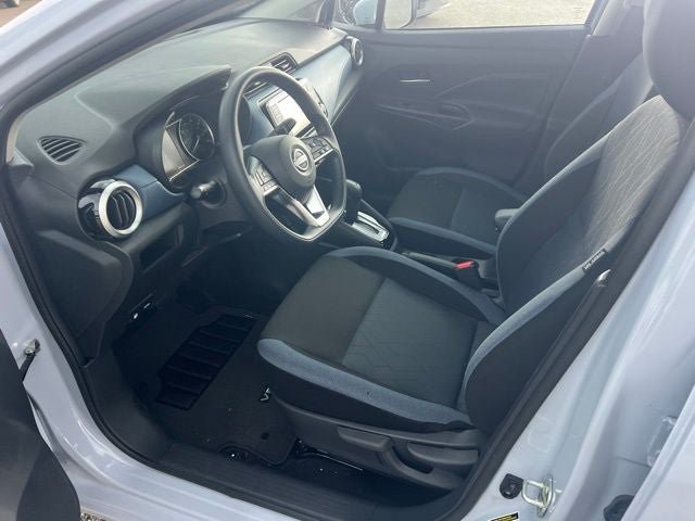 Used 2025 Nissan Versa SV w/ Trunk Package FWD image 8