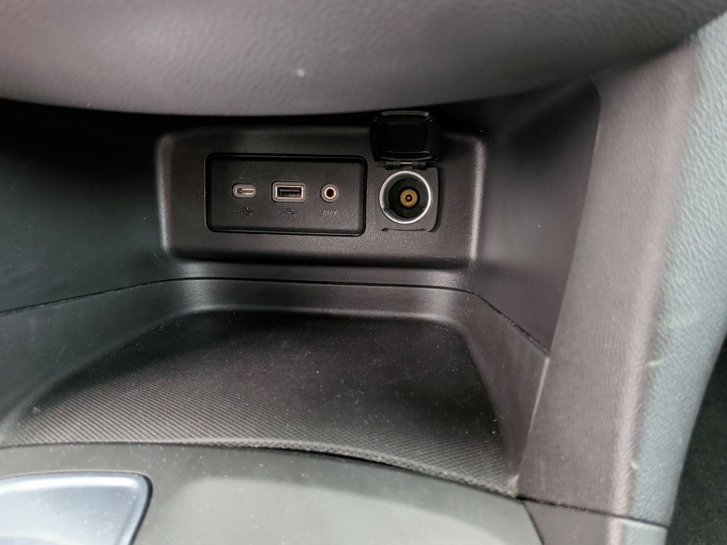 Used 2021 Chevrolet Equinox LT FWD image 26