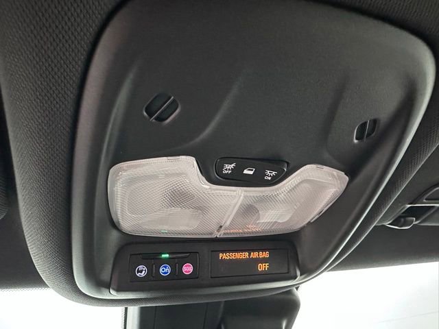 Used 2024 Chevrolet TrailBlazer RS w/ Convenience Package AWD/4WD image 30