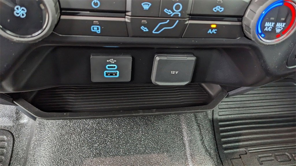 New 2026 Ford F250 XL image 29