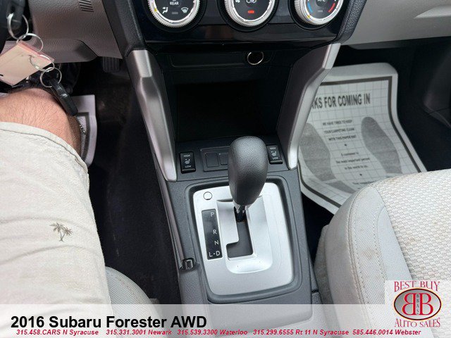 Used 2016 Subaru Forester 2.5i Premium w/ All-Weather Package AWD/4WD image 15