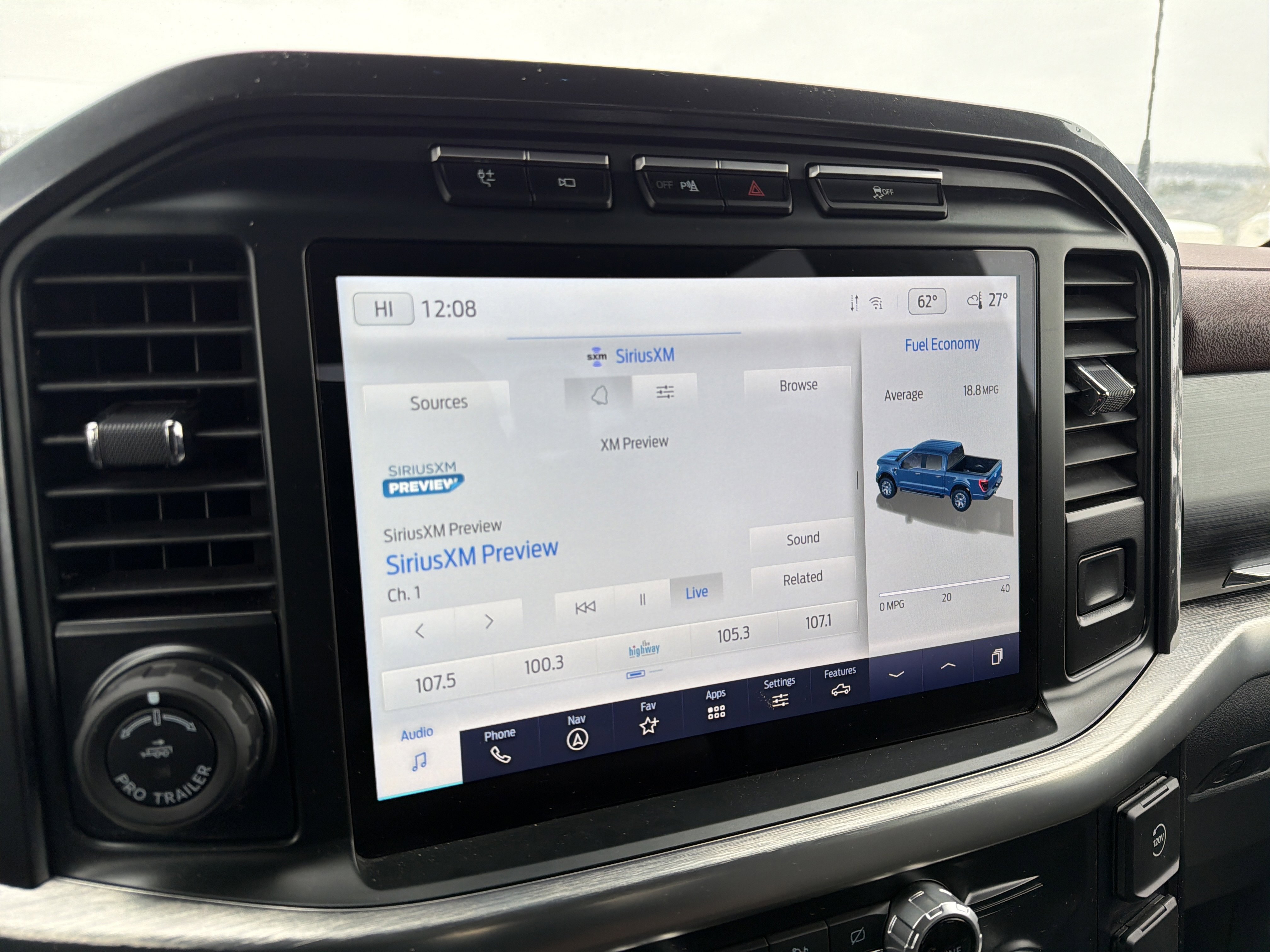 Used 2023 Ford F150 Lariat w/ Equipment Group 502A High image 19