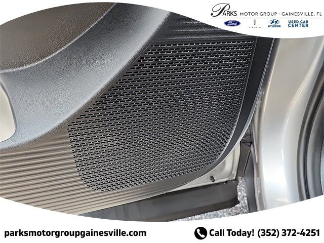 New 2025 Hyundai Santa Fe SEL image 16