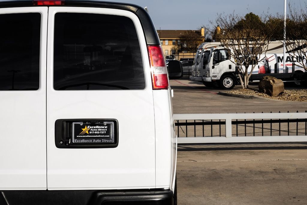 Used 2022 Chevrolet Express 2500 Extended w/ Driver Convenience Package image 40