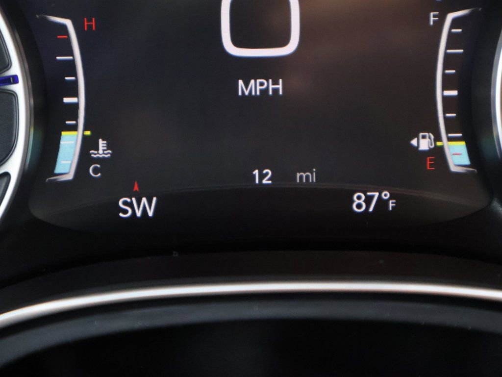New 2026 Chrysler Pacifica Limited w/ S Appearance Package FWD image 30