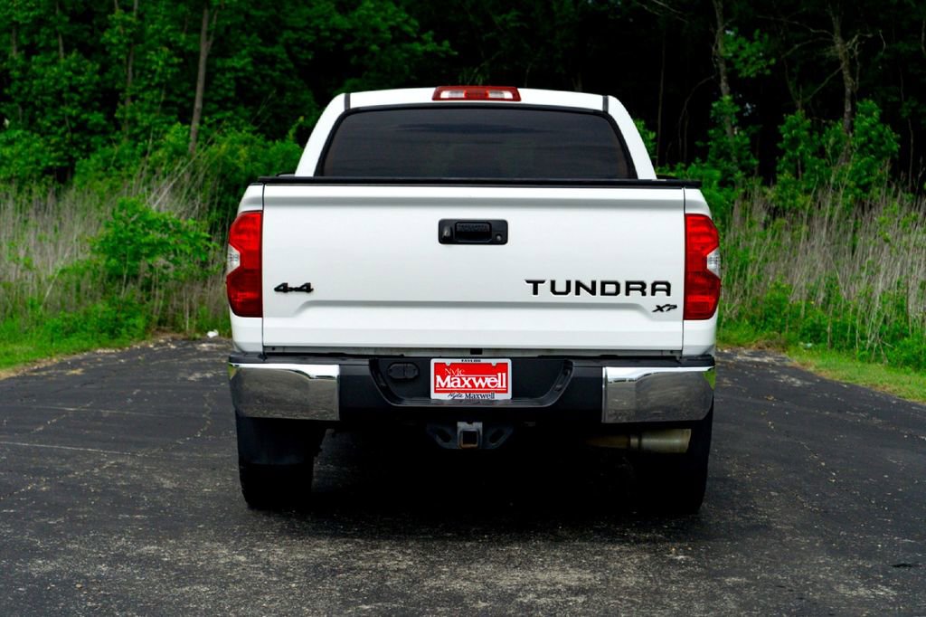Used 2018 Toyota Tundra SR5 w/ SR5 Upgrade Package AWD/4WD image 6
