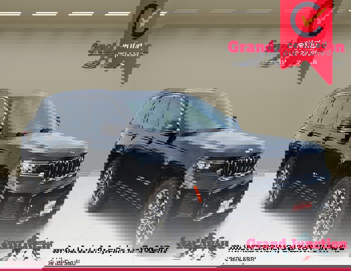 Used 2024 Jeep Grand Cherokee Overland image 1