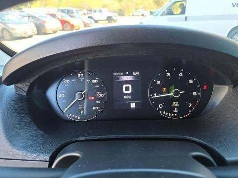 Used 2023 RAM ProMaster 2500 image 8