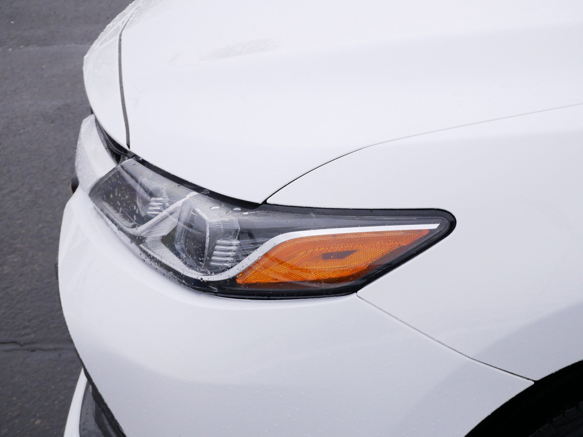 Used 2020 Toyota Camry LE image 16