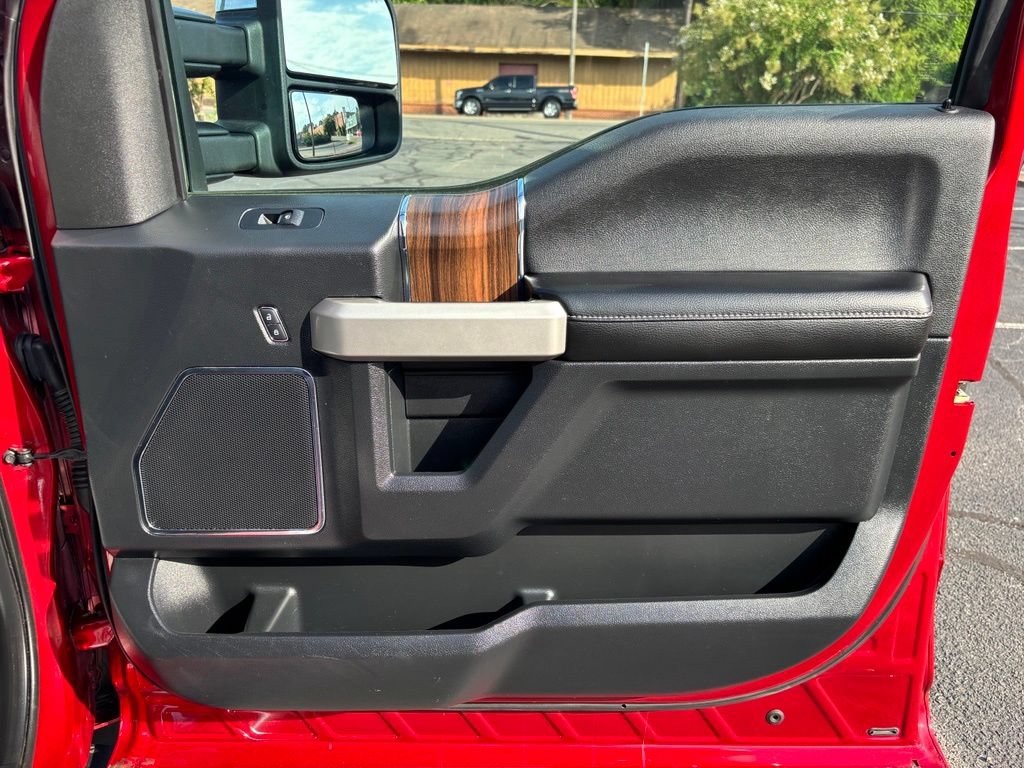 Used 2015 Ford F150 Lariat AWD/4WD image 26