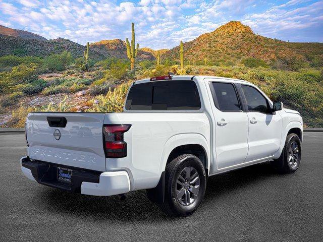 Used 2025 Nissan Frontier SV RWD image 4