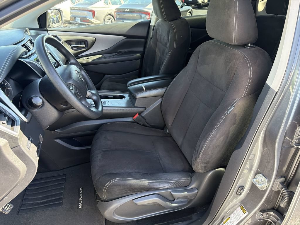 Used 2019 Nissan Murano S FWD image 8