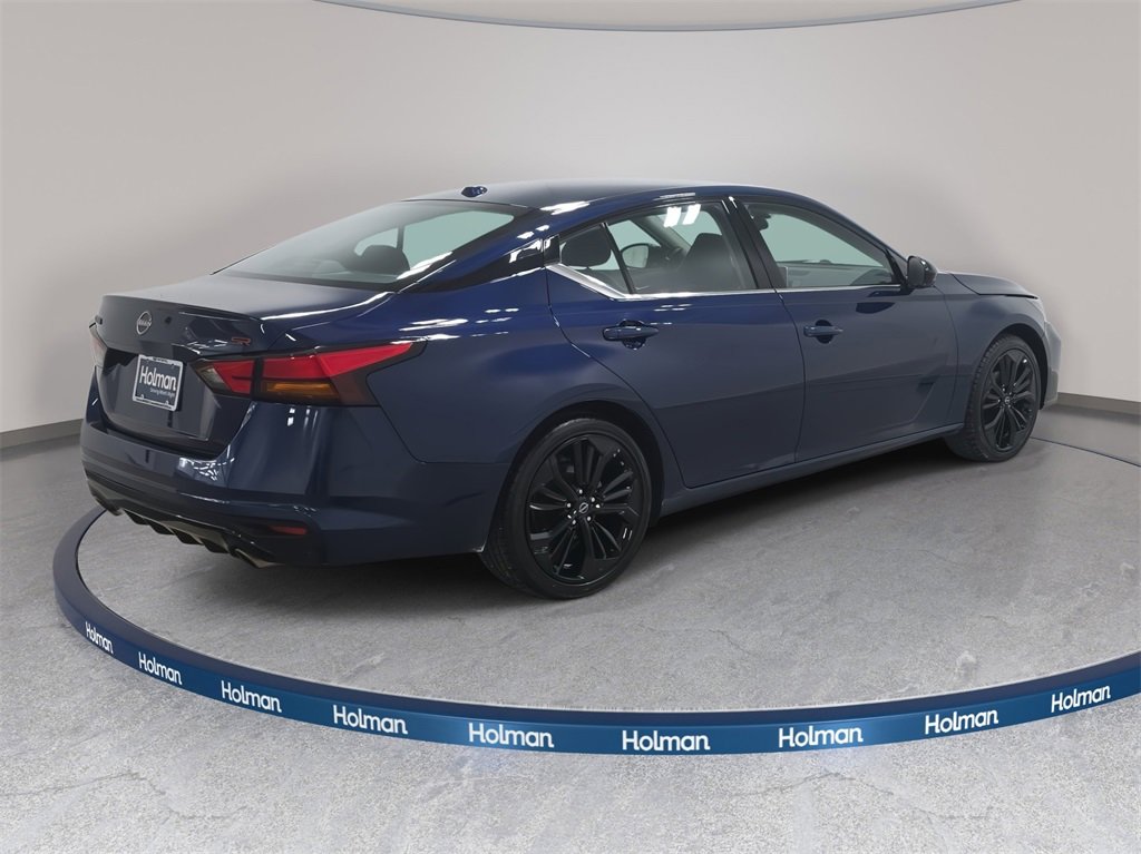 Used 2024 Nissan Altima 2.5 SR image 6