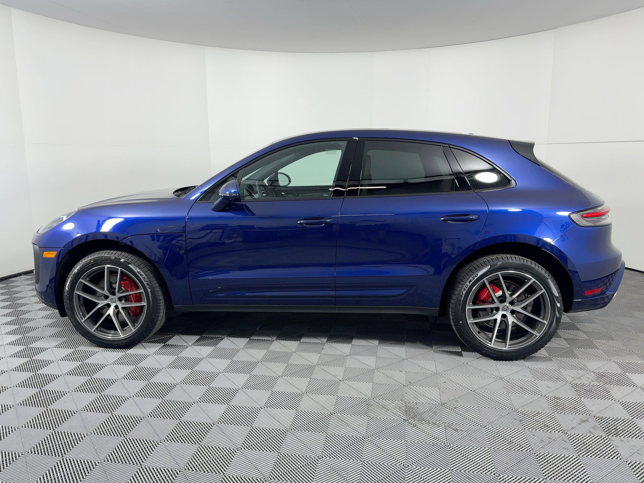 Used 2026 Porsche Macan S image 2