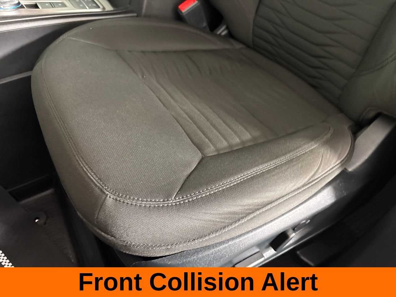 Used 2021 Ford Explorer XLT RWD image 14