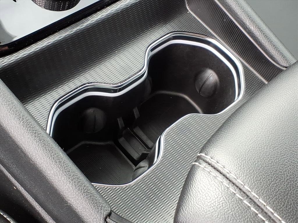 Used 2025 Jeep Grand Cherokee Limited image 27