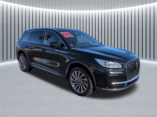 Used 2023 Lincoln Corsair Reserve w/ Equipment Group 201A image 2