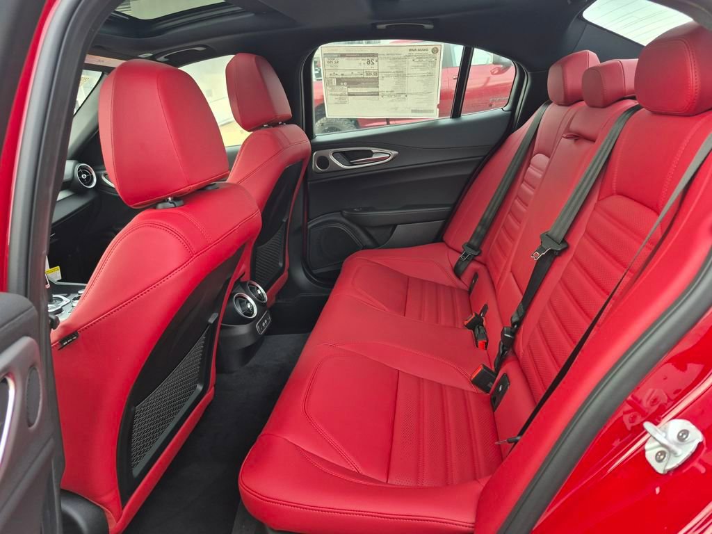 New 2025 Alfa Romeo Giulia w/ Driving Assist Package image 12