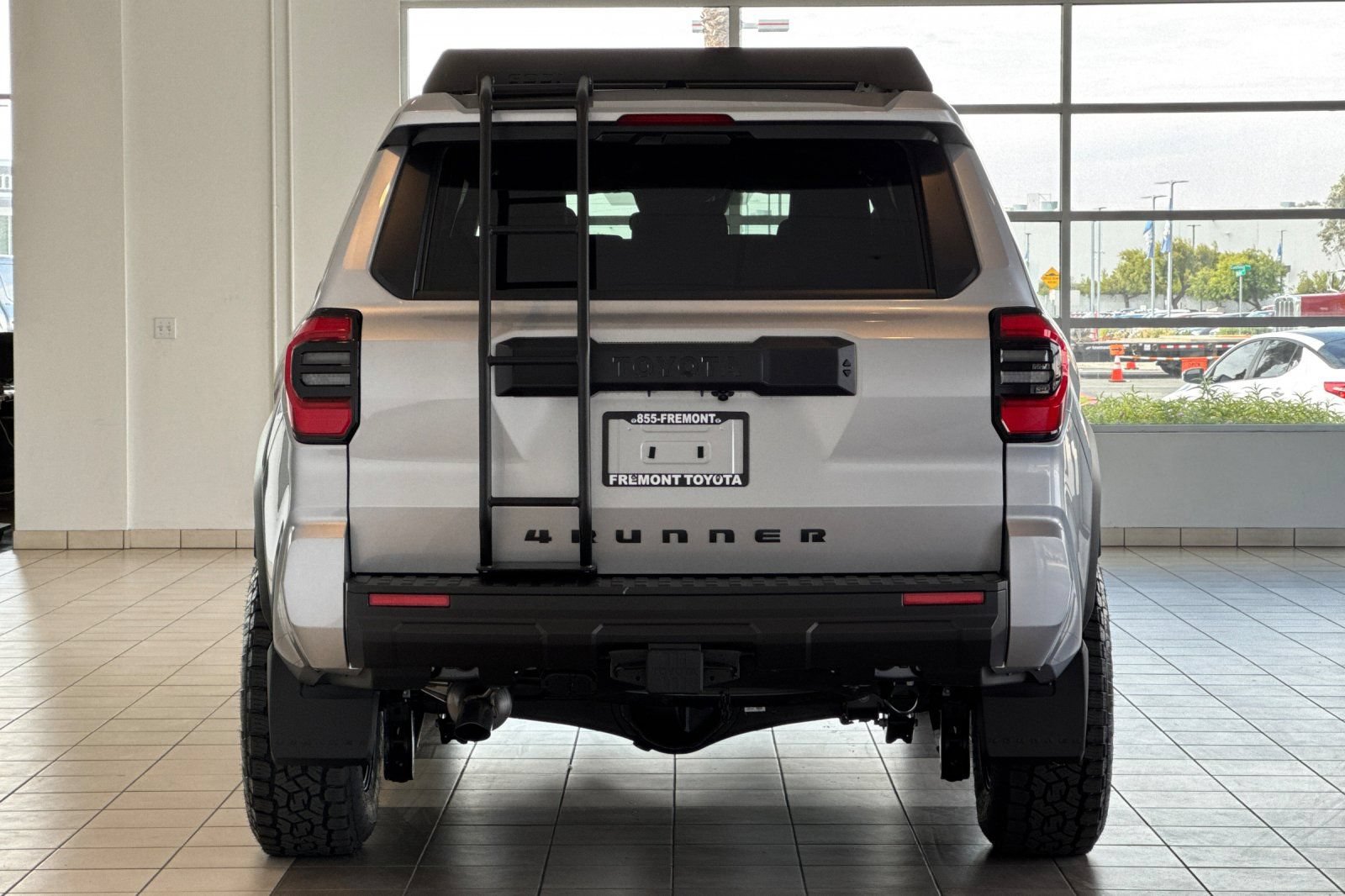 New 2026 Toyota 4Runner SR5 AWD/4WD image 5