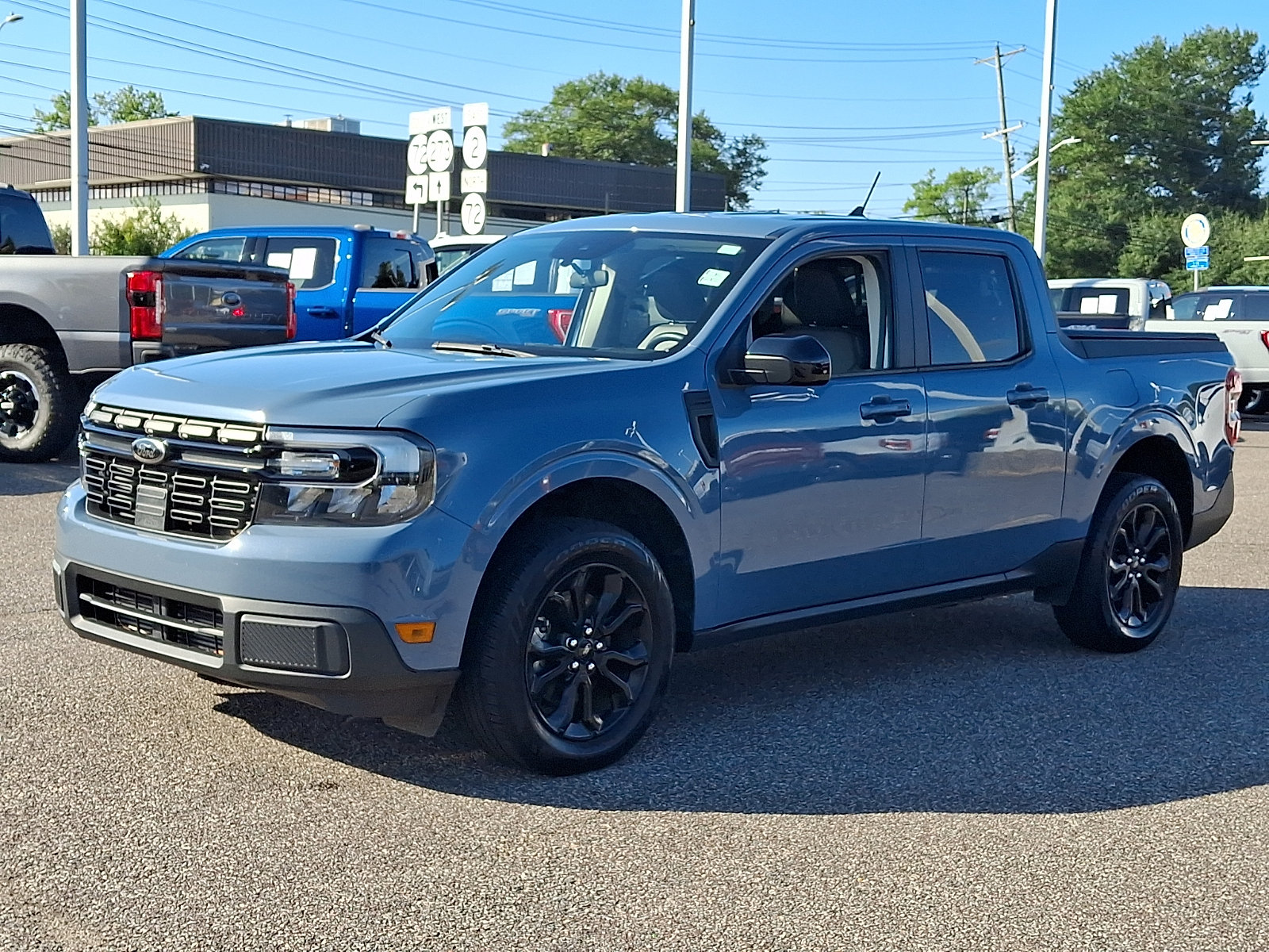 Certified 2024 Ford Maverick Lariat w/ Black Appearance Package AWD/4WD image 5