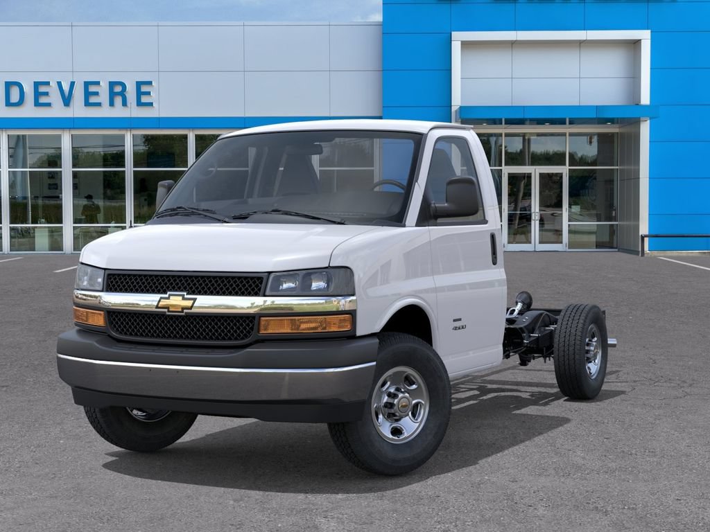 New 2026 Chevrolet Express 3500 w/ Power Convenience Package RWD image 8