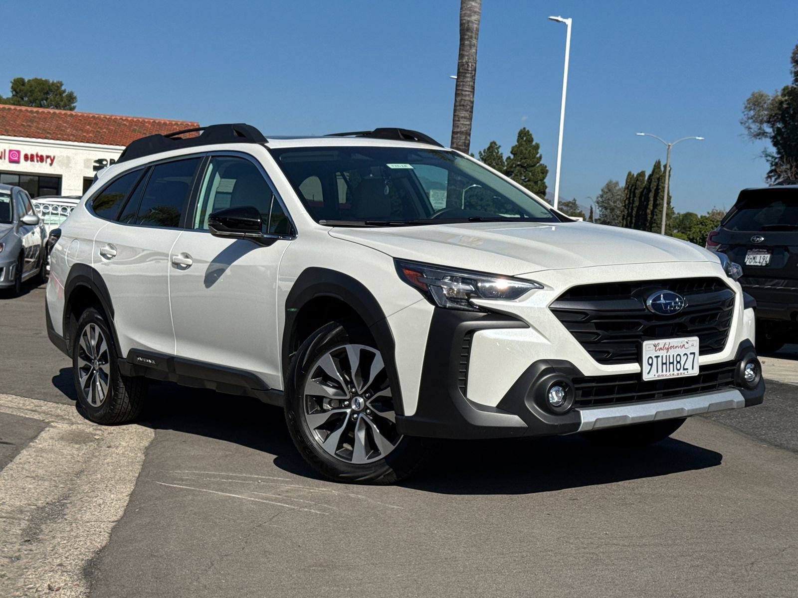 Certified 2025 Subaru Outback Limited XT image 2