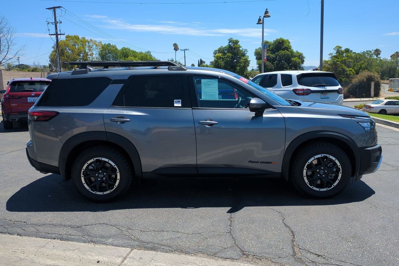 Certified 2024 Nissan Pathfinder Rock Creek AWD/4WD image 5
