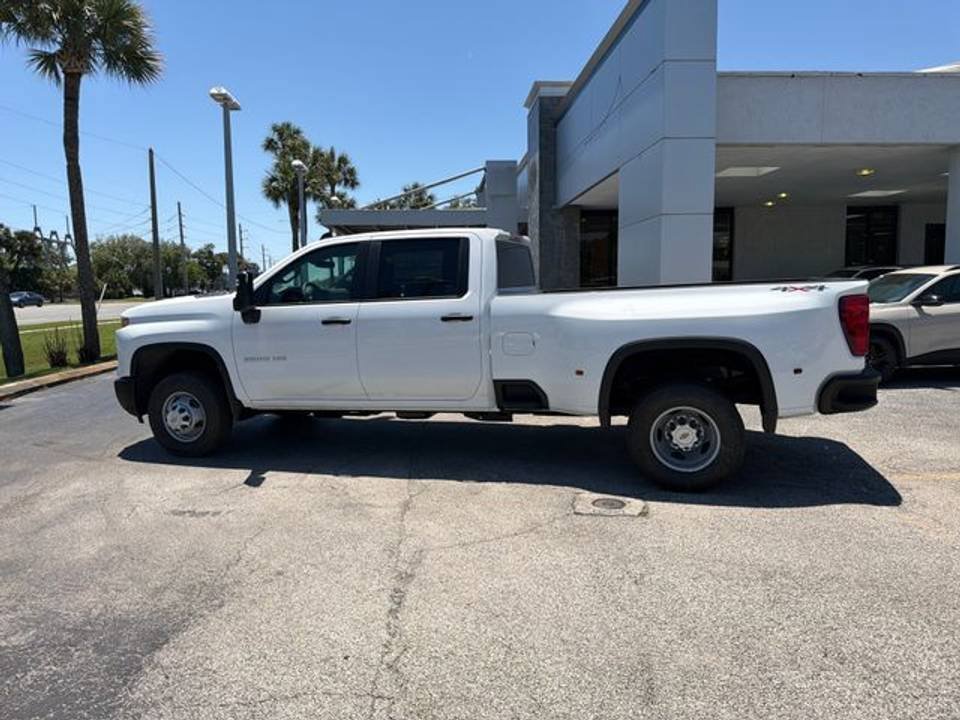 New 2026 Chevrolet Silverado 3500 W/T w/ LPO, Dark Essentials Package AWD/4WD image 5