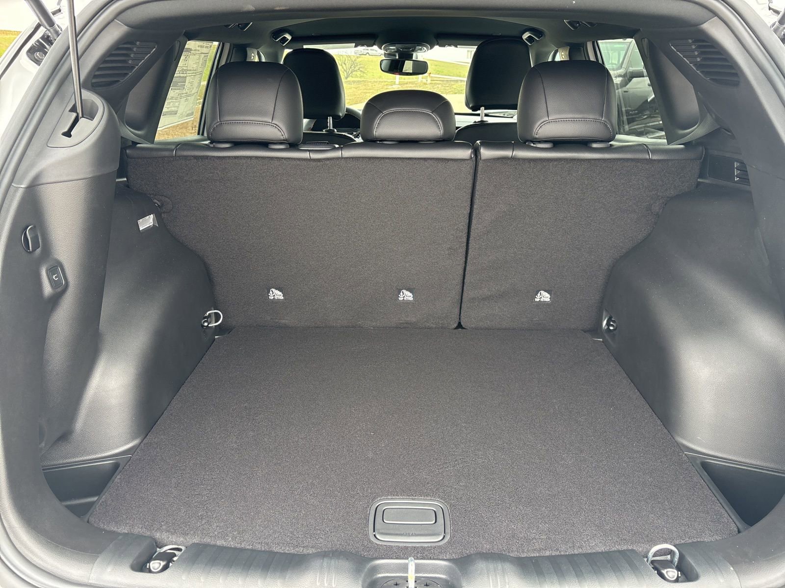 New 2026 Jeep Compass Trailhawk image 13