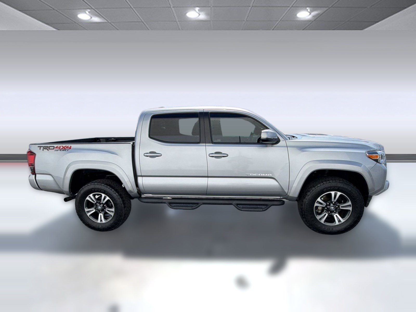 Used 2019 Toyota Tacoma TRD Sport AWD/4WD image 7