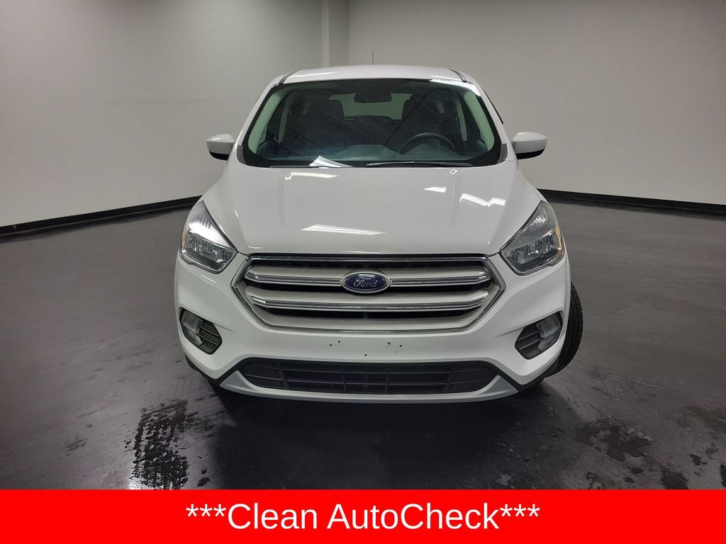 Used 2019 Ford Escape SE AWD/4WD image 2