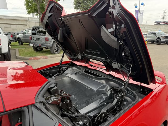 Used 2022 Chevrolet Corvette Stingray Premium Conv w/ Z51 Performance Package RWD image 28