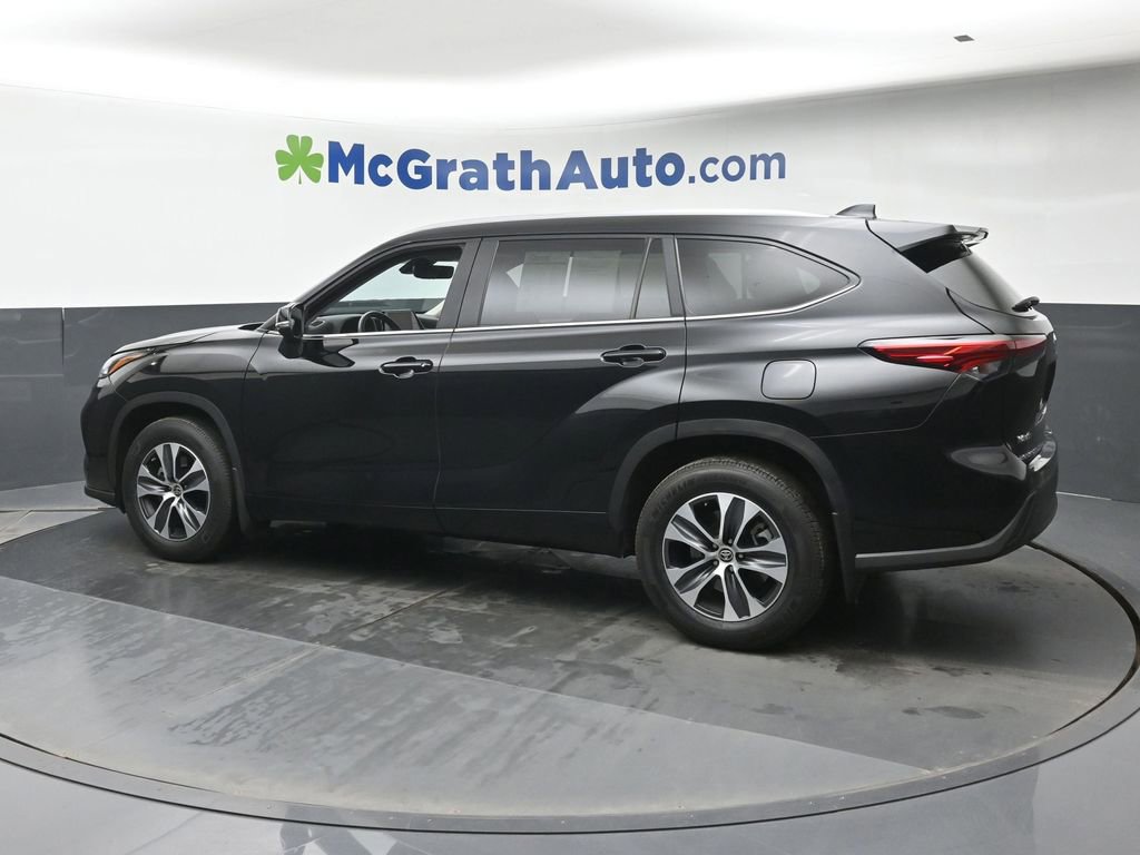 Used 2023 Toyota Highlander L image 24