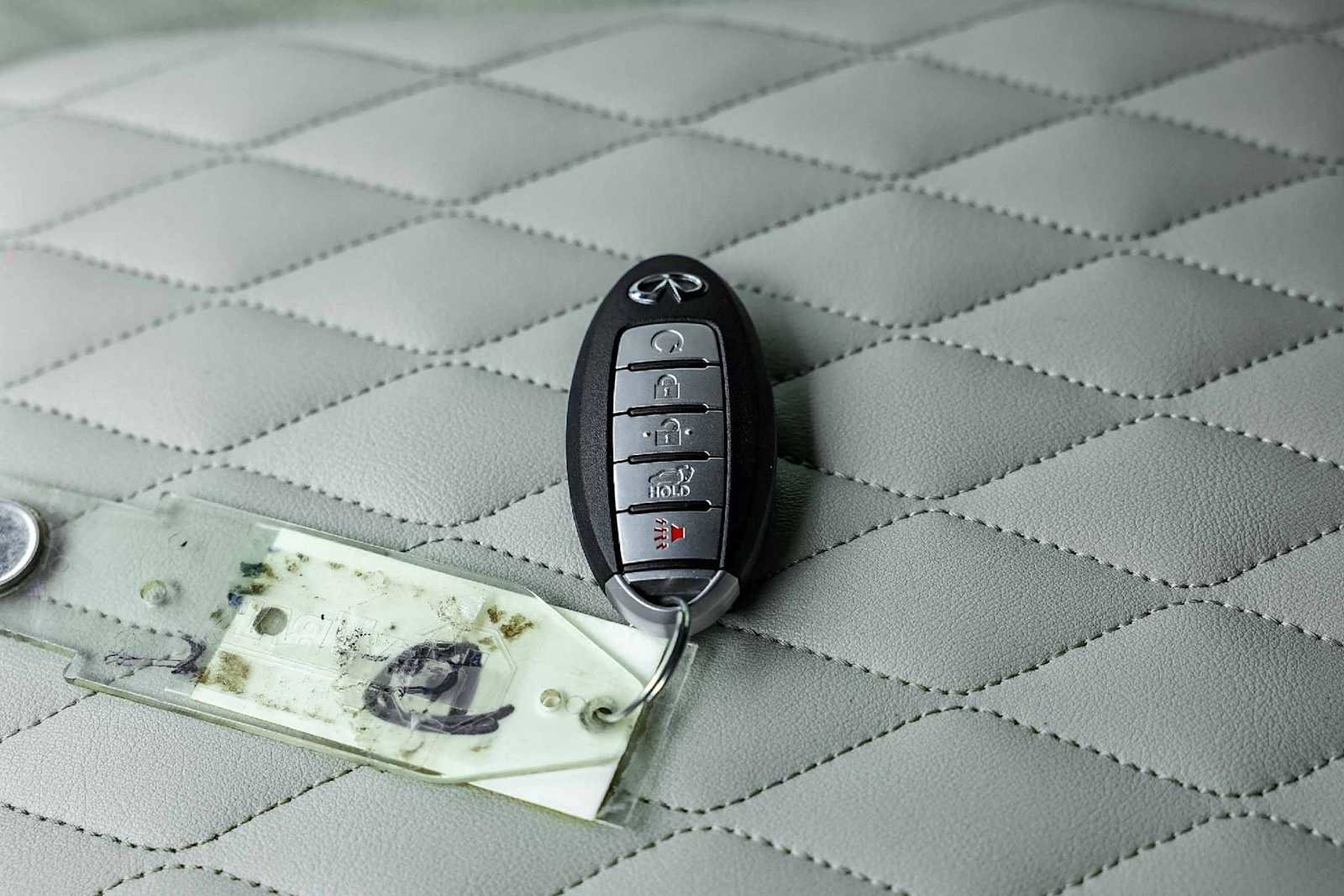 Used 2019 INFINITI QX60 Luxe w/ Limited Package image 28