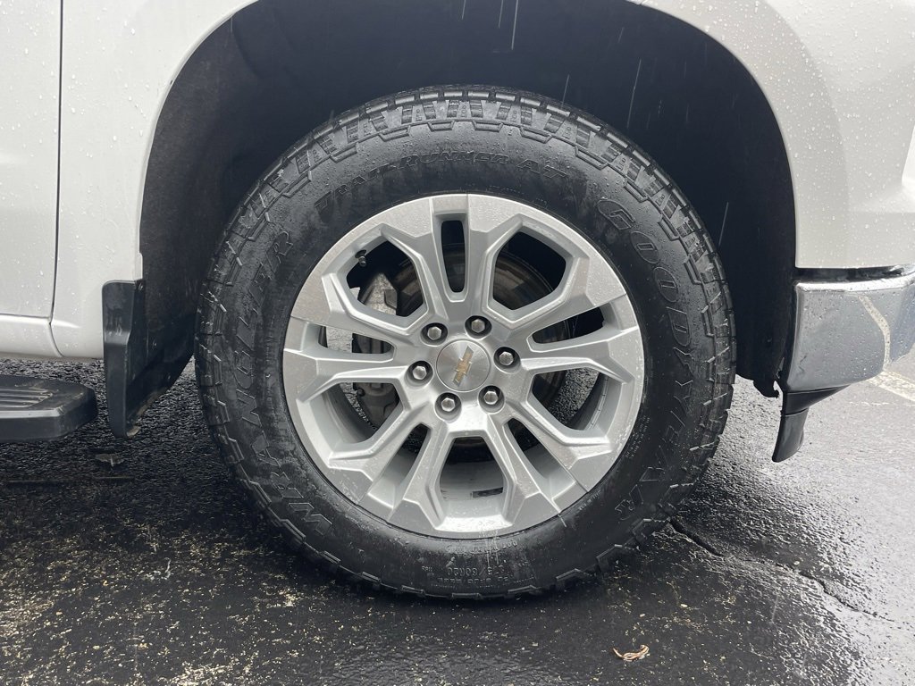 Certified 2024 Chevrolet Silverado 1500 LTZ image 9