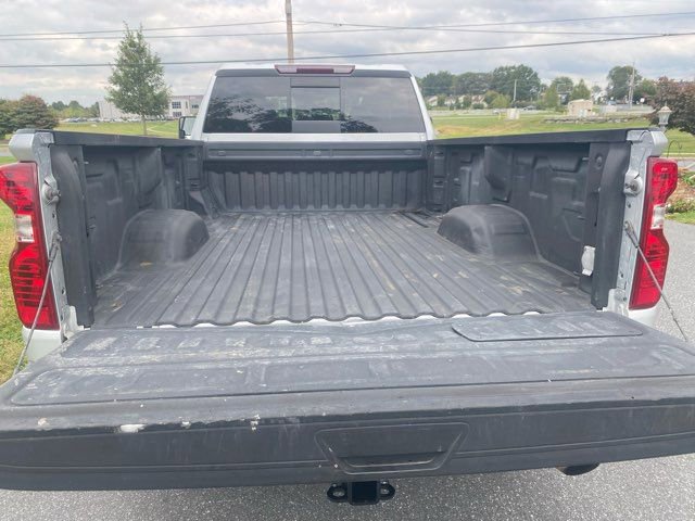 Used 2022 Chevrolet Silverado 2500 LT w/ Convenience Package image 26