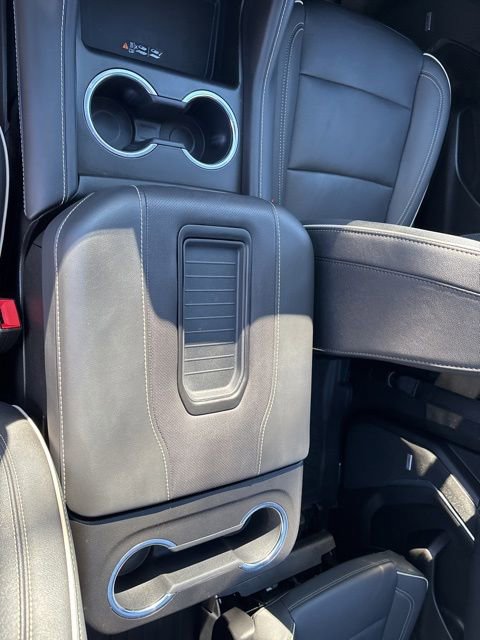 Used 2023 Chevrolet Tahoe Premier w/ Advanced Technology Package image 26