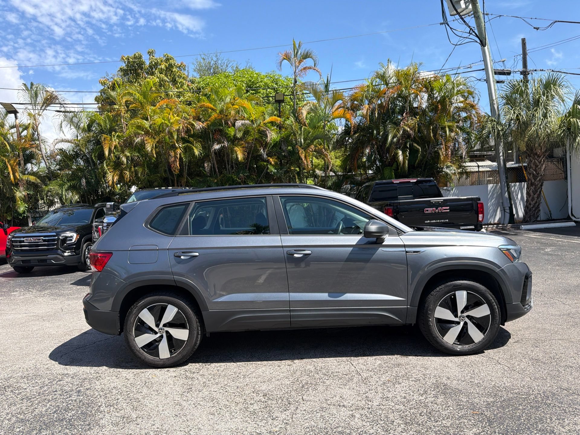 Used 2024 Volkswagen Taos S AWD/4WD video 4