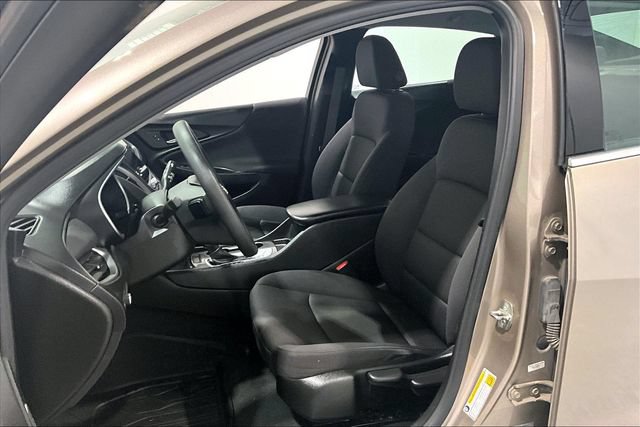 Used 2022 Chevrolet Malibu LS FWD image 27